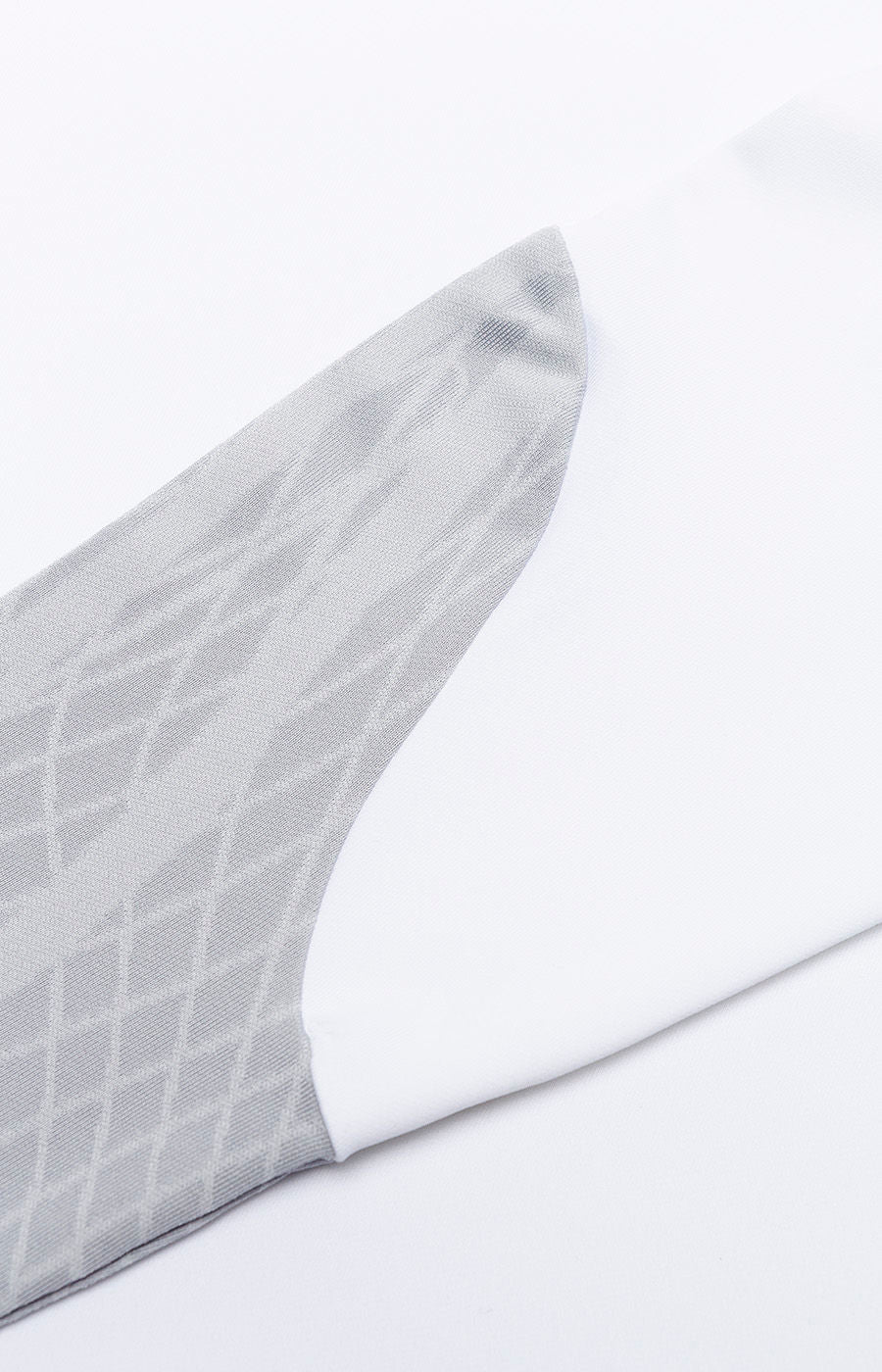 SWEAT TREINO 1/4 ZIP STAFF 23/24 TºM (DR2294-100)