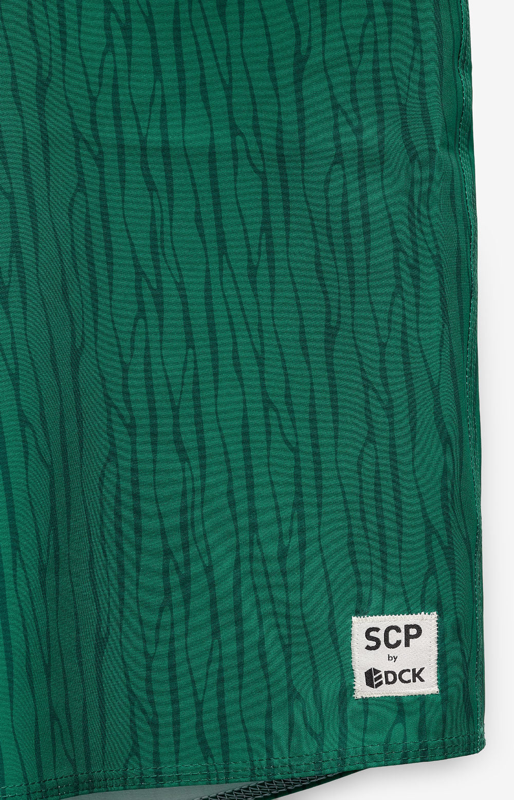 DCK GREEN PATTERNED SWIM SHORTS SIZE 28-H 2324-MP17898PT