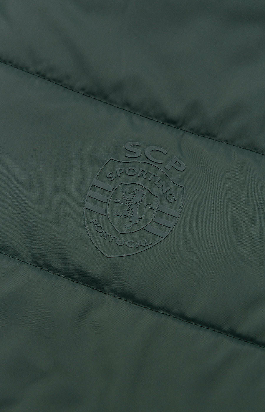 ABRIGO DE INVIERNO VERDE OSCURO CON EMBLEMA S-H 2425-MP18379EC