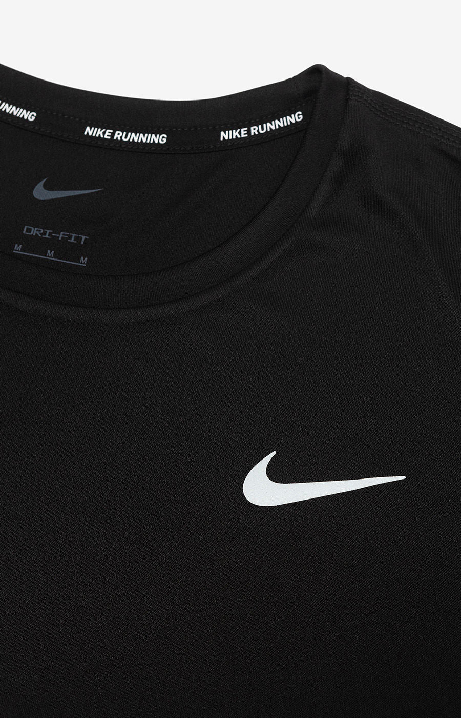 CAMISETA NEGRA DEPORTIVA PARA MUJER TALLA XS (AJ8121-010)