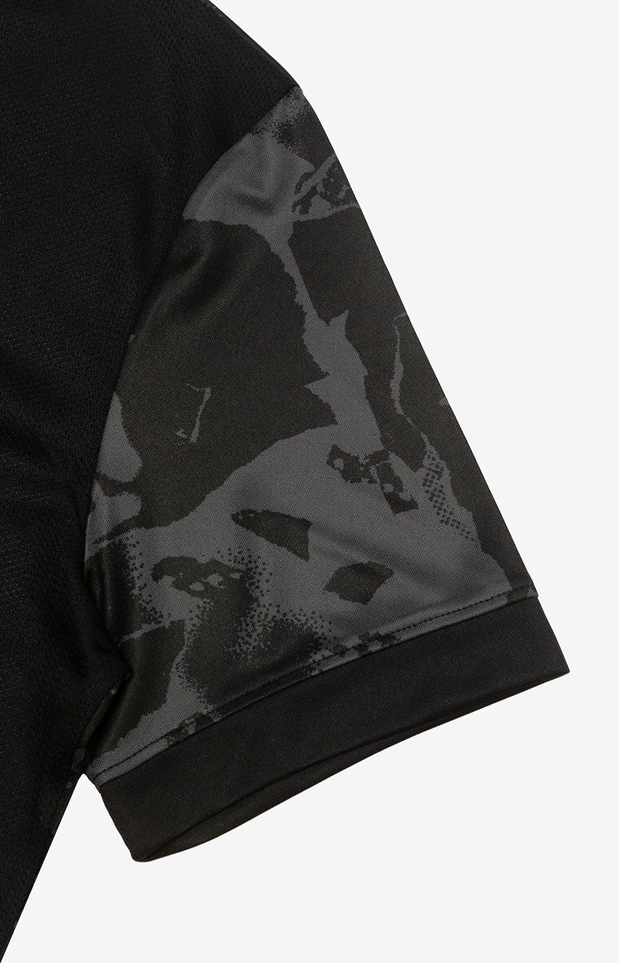 CAMISETA DE CALENTAMIENTO NEGRA TALLA 25/26 (FZ9332-010)