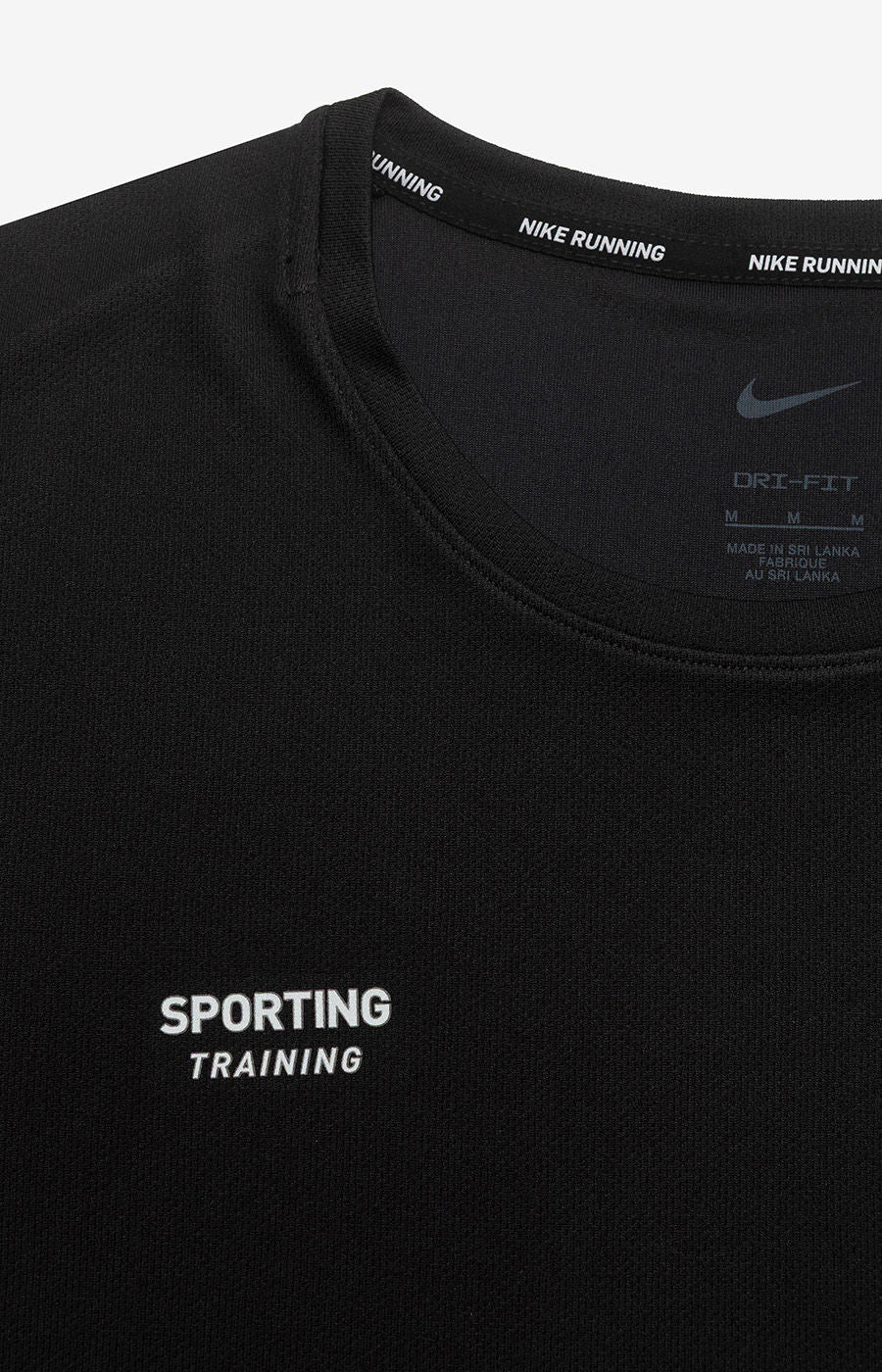 T-SHIRT PRETA SPORTS TºS (DV9315-010)