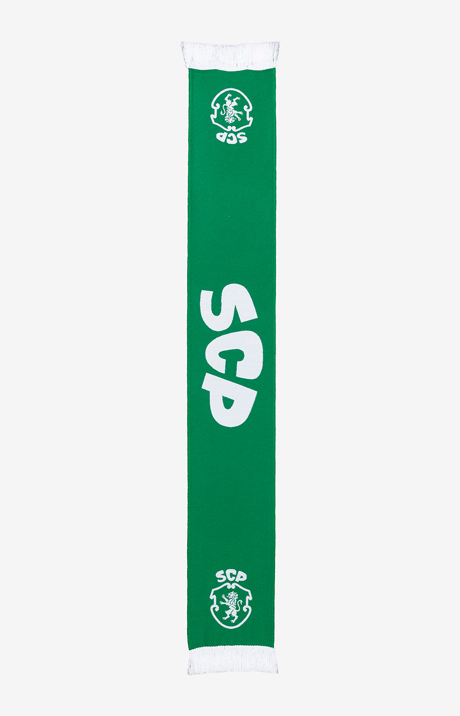 Cachecol Alta Definição Verde do Sporting, esticado a mostrar o emblema e as iniciais SCP em branco.