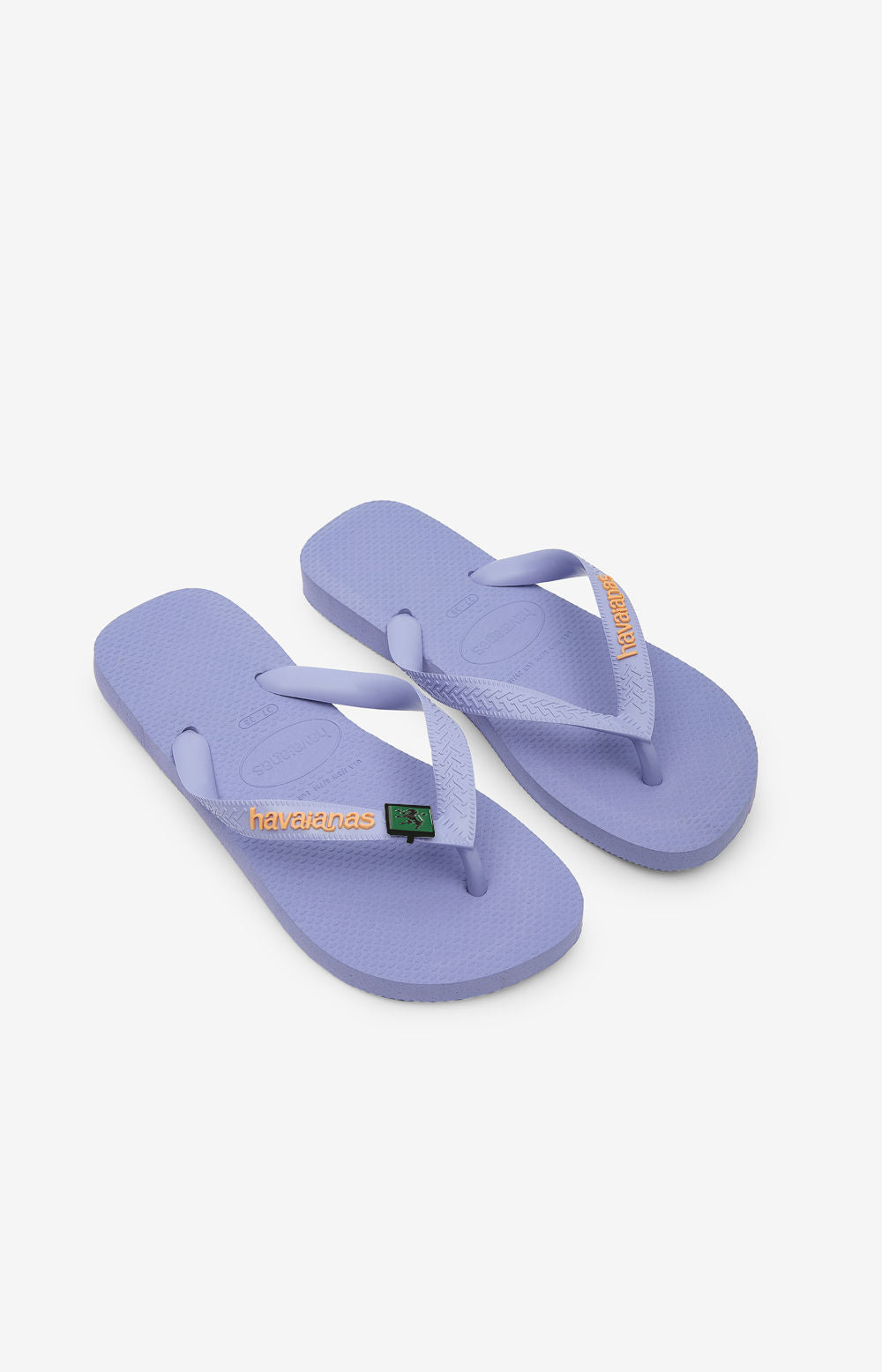 Havaianas Lilac Breeze du Sporting, paire de couleur lilas avec une lanière décorée.