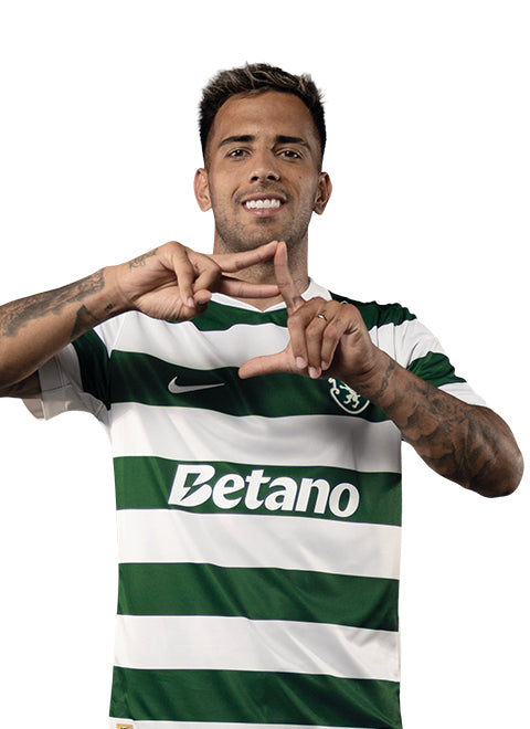 Rodrigo Zalazar em pose de festejo, com o equipamento principal 2026/27 do Sporting.