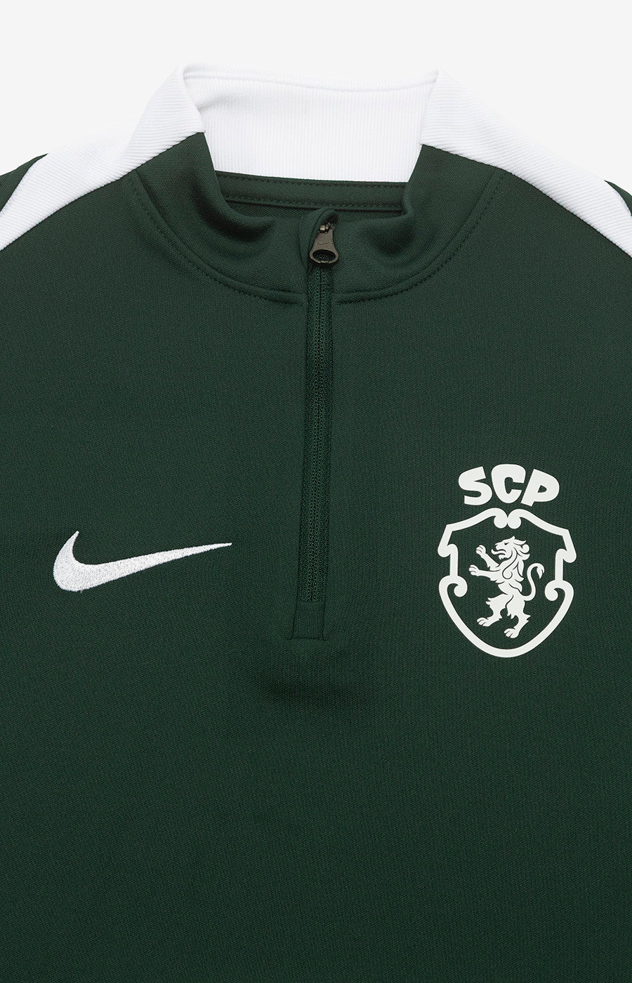 Close-up of the Nike Swoosh and the chest logo on the Sporting Kids' Player 26/27 Training Sweatshirt.