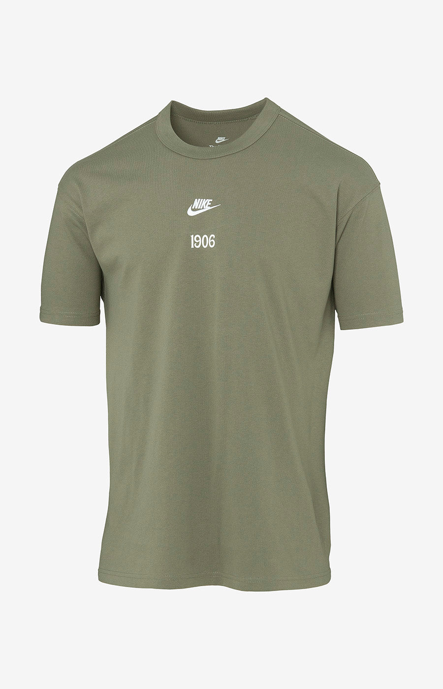 T-shirt Saída Player 26/27 do Sporting, frente em verde com swoosh Nike e 1906 ao peito.